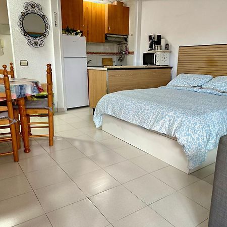 Studio Apartment Santana Habaneras - 05 At Beach With Garage, Pool And Lift Torrevieja Exteriör bild