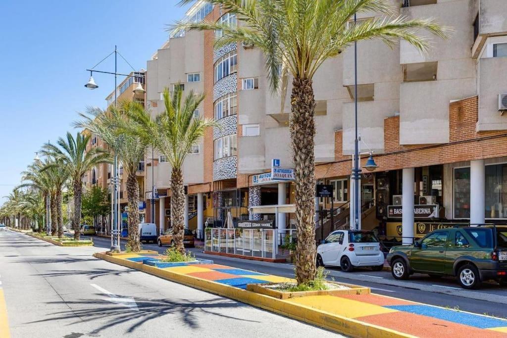 Studio Apartment Santana Habaneras - 05 At Beach With Garage, Pool And Lift Torrevieja Exteriör bild